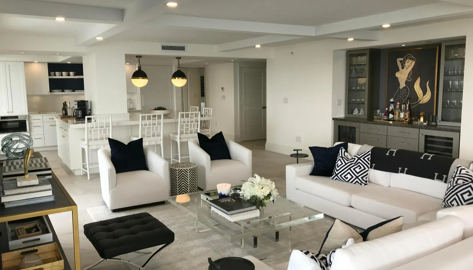 Living/Kitchen
