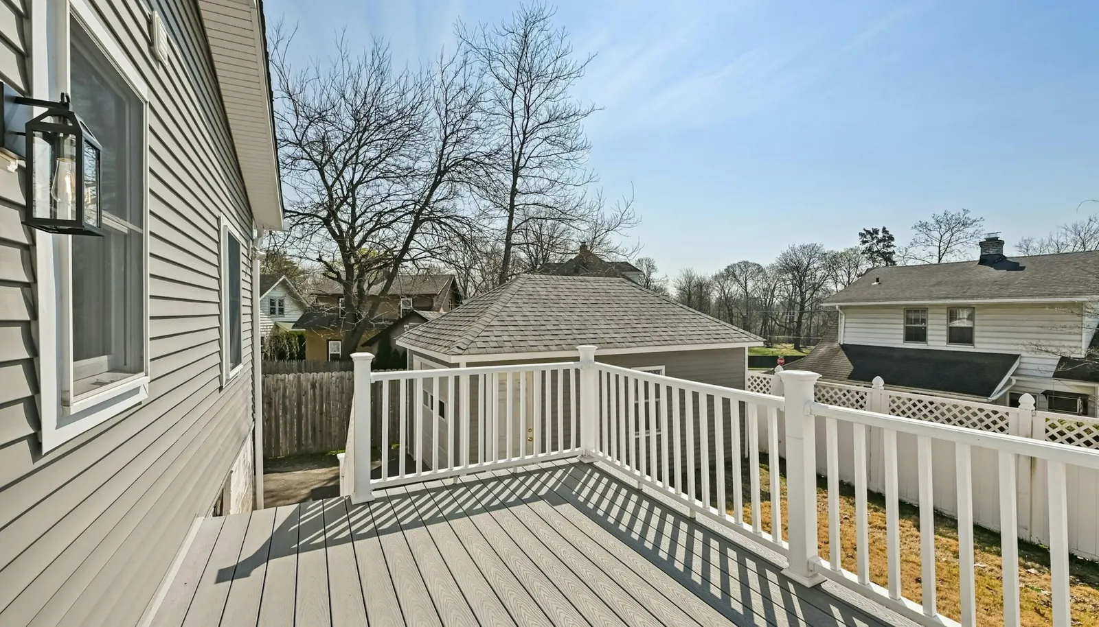 015-493449-23-web-or-mls-10-prospect-st-