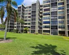 High-rise on the Golf Course