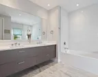 770 N St-34