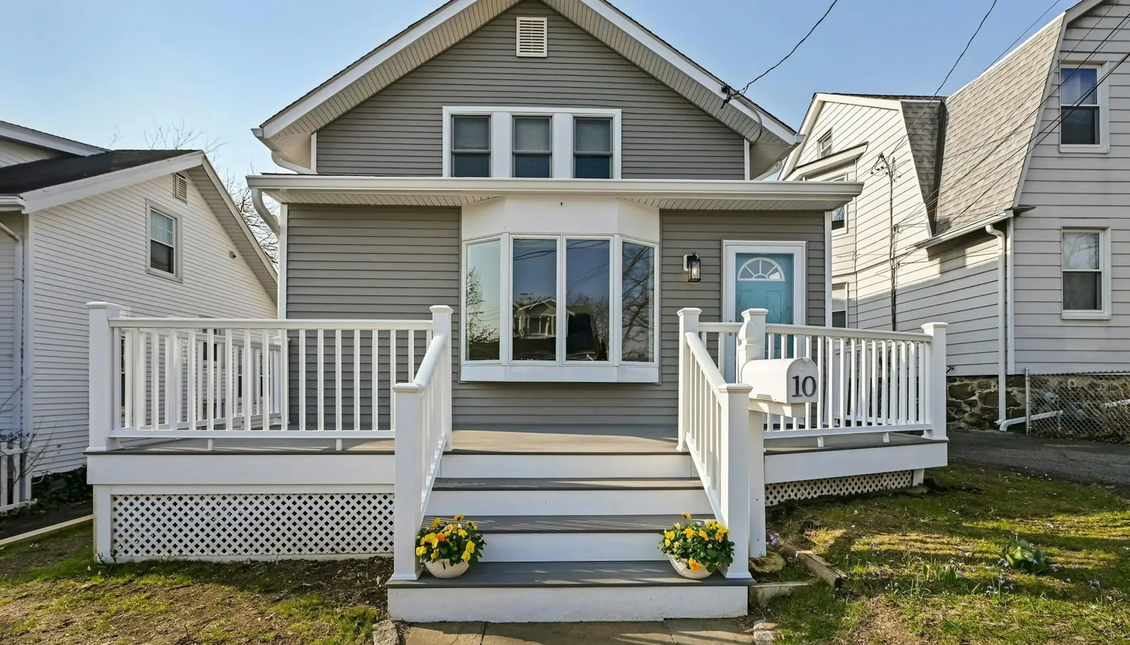 001-493449-30-web-or-mls-10-prospect-st-
