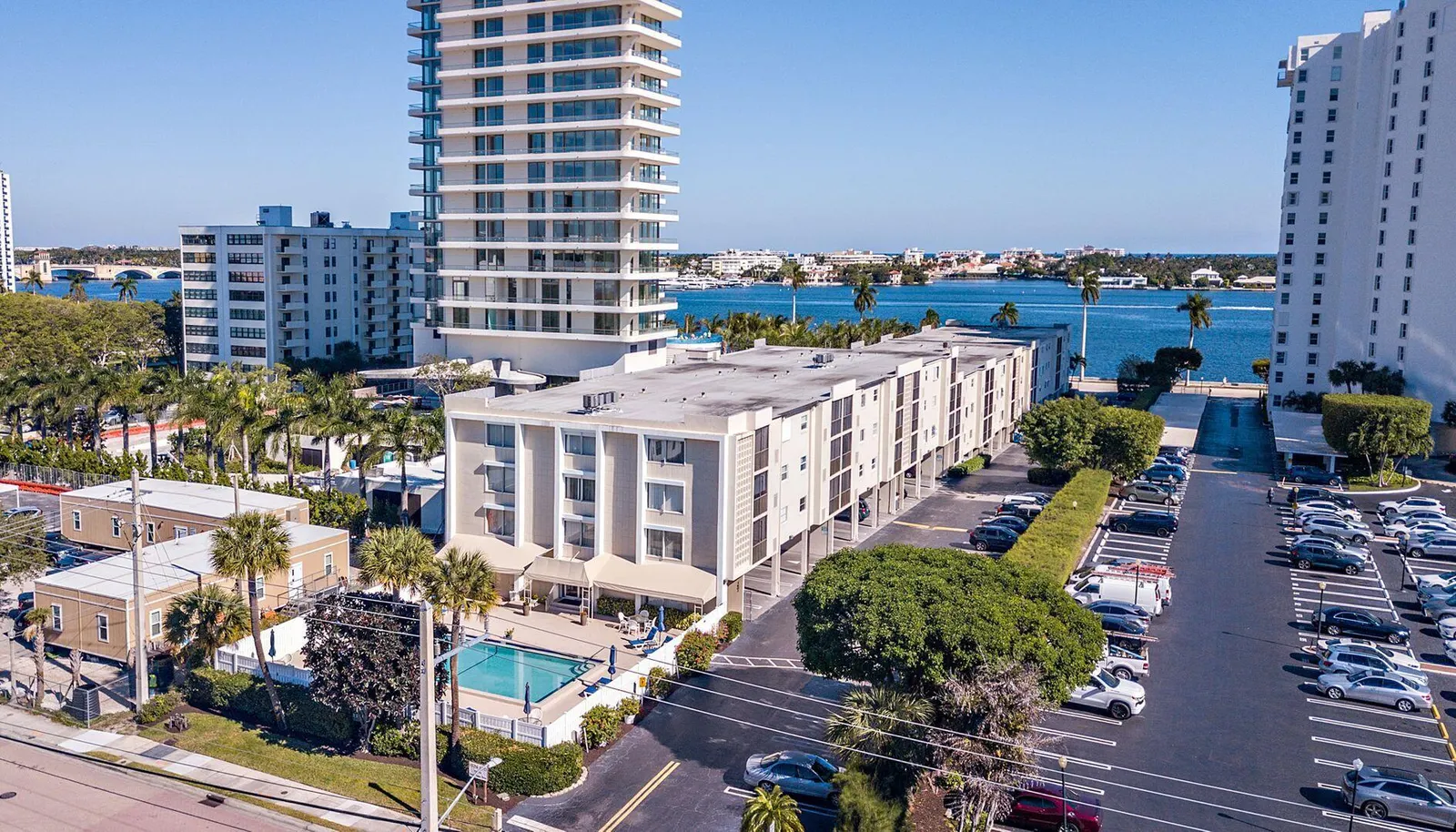 Intracoastal Building