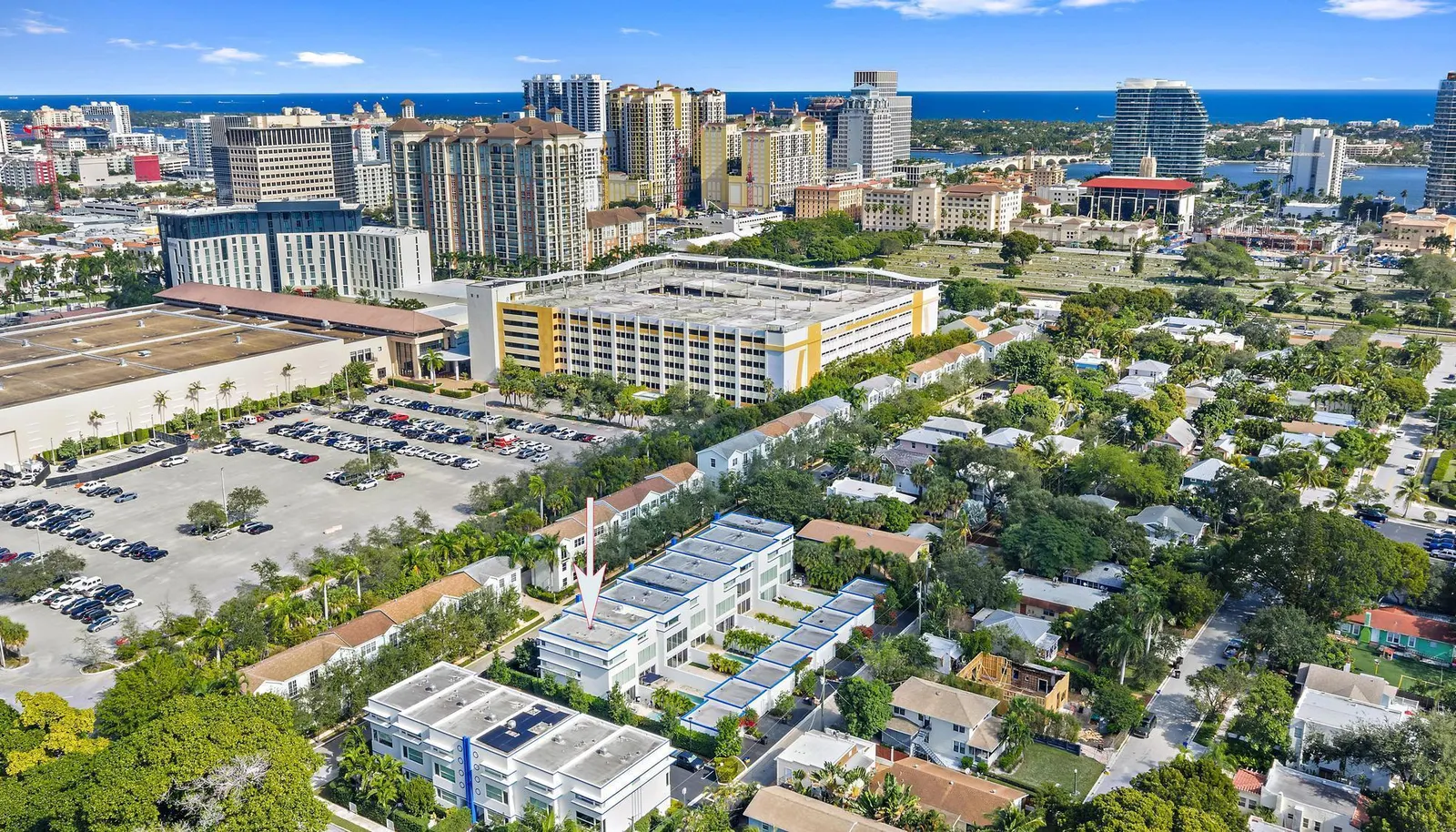 770 N St-3