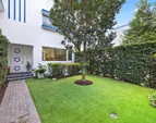 770 N St-44