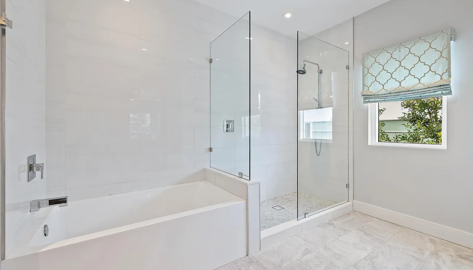 770 N St-35