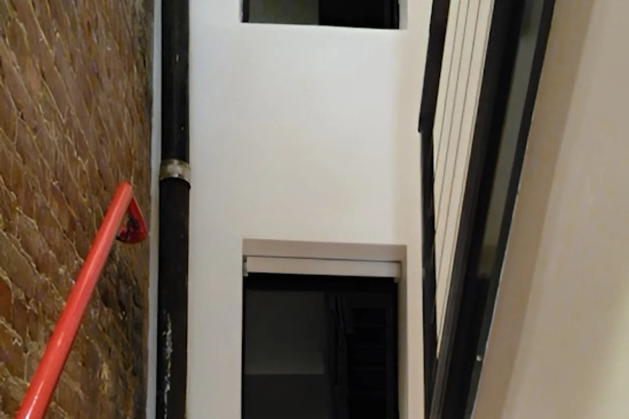 Web Position 6
