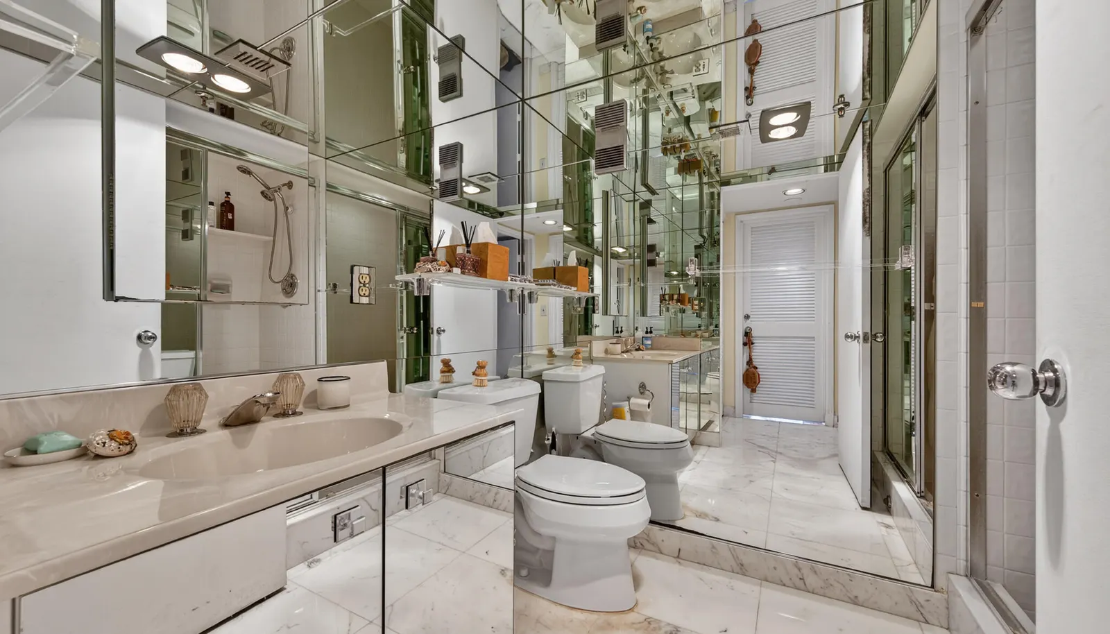 Primary bath