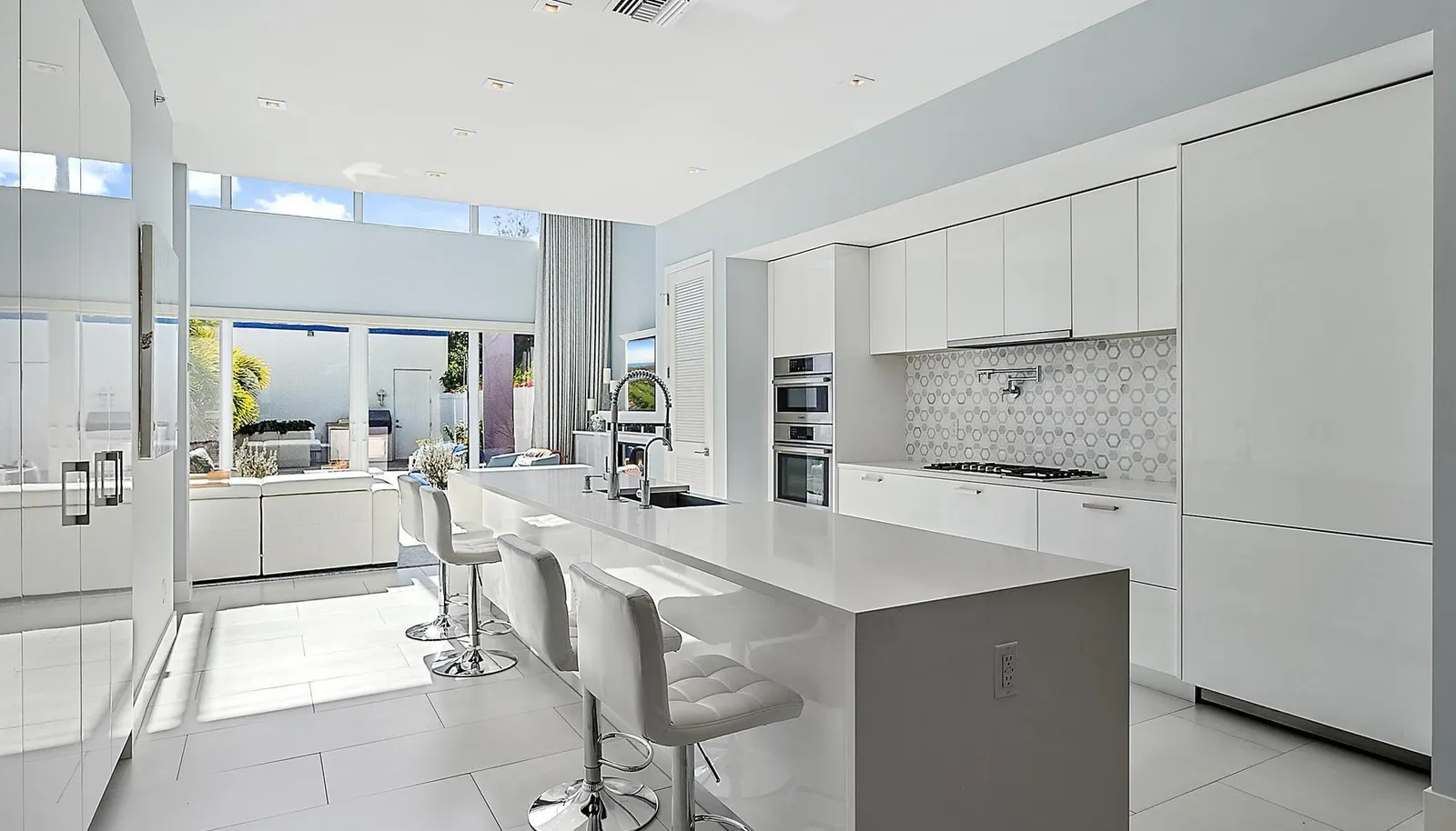 770 N St- 3