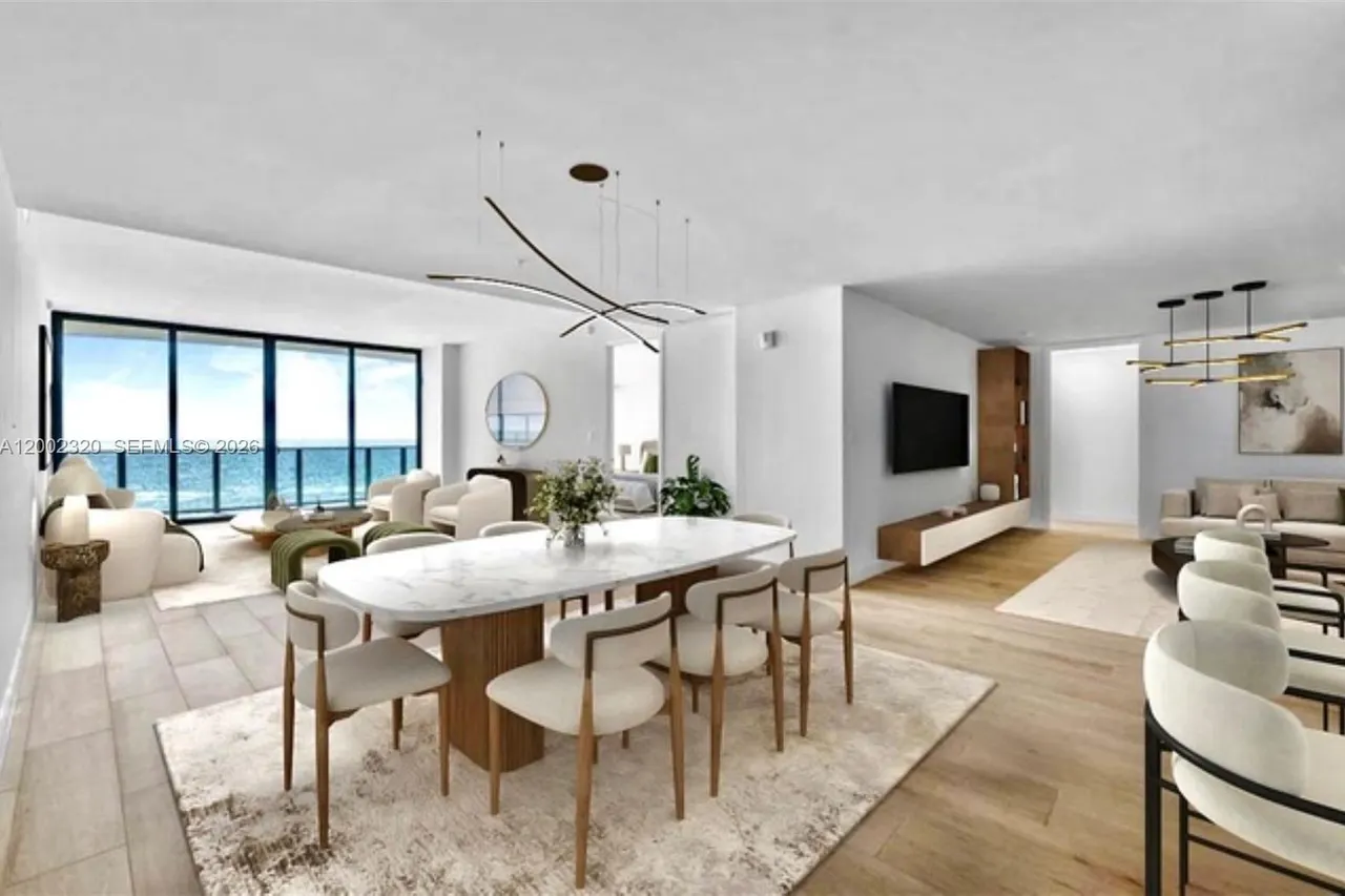 Open Concept Living/Dining Areas. Virtually staged