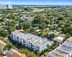 770 N St-11