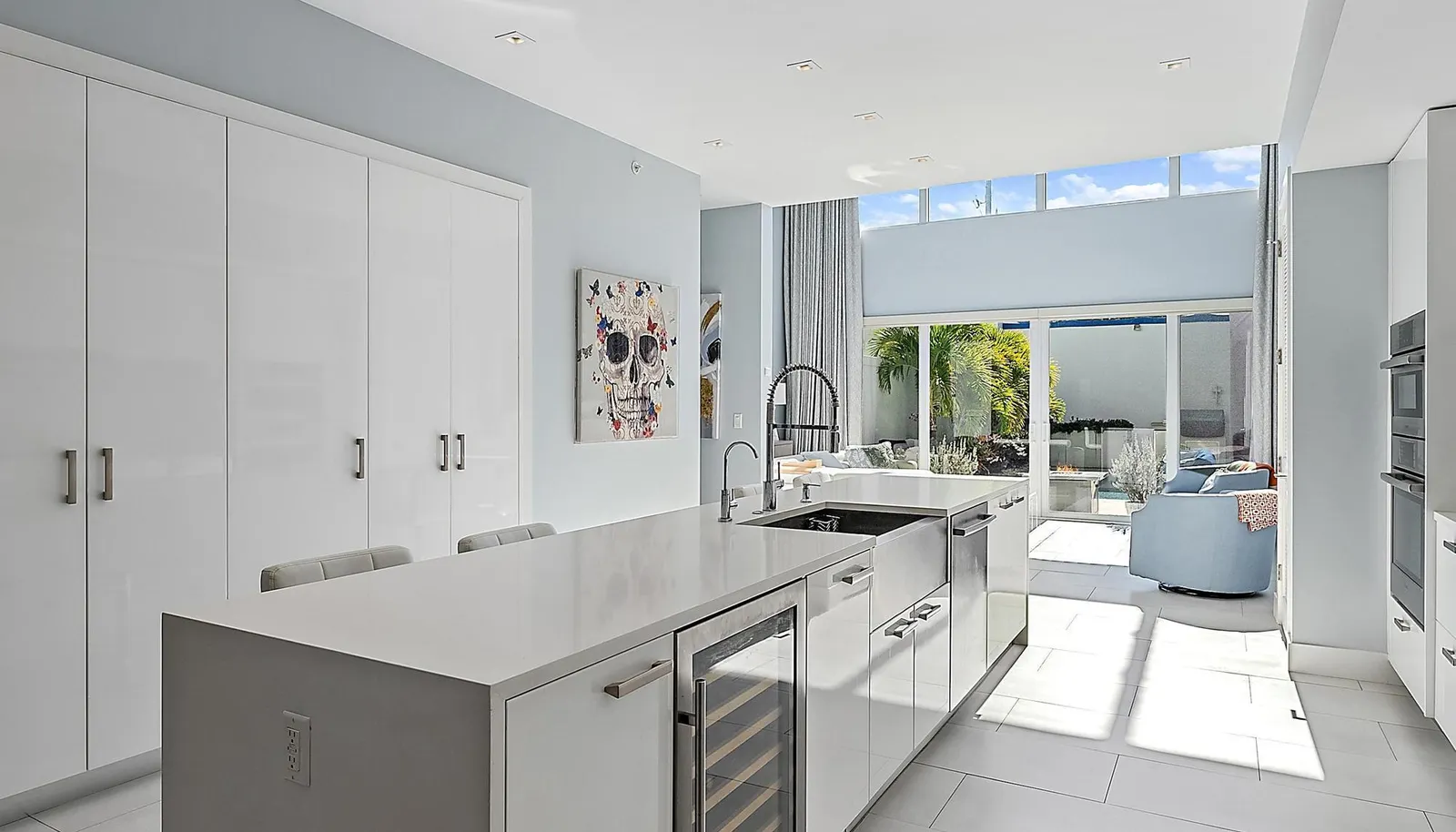 770 N St-47