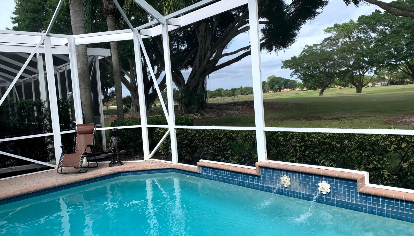 1038 Diamond Head Way