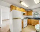 eat in kitchen